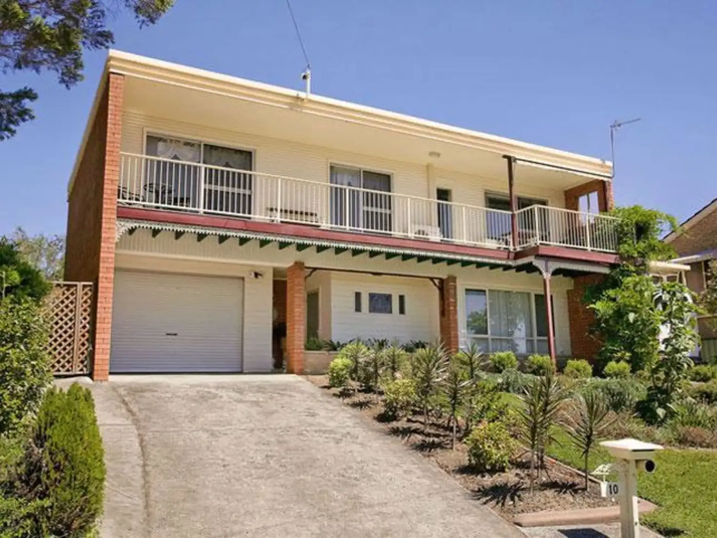 Main view of Homely house listing, 10 Bayside Drive, Green Point NSW 2251