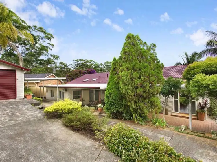 Main view of Homely house listing, 4 Kambala Close, Wyoming NSW 2250