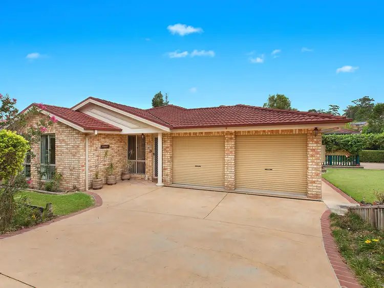 8 Glenrose Close, Lisarow NSW 2250