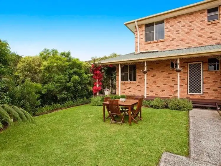 2A Douglass Close, Lisarow NSW 2250