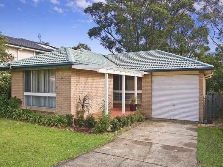 27 Craigend Avenue, Wyoming NSW 2250