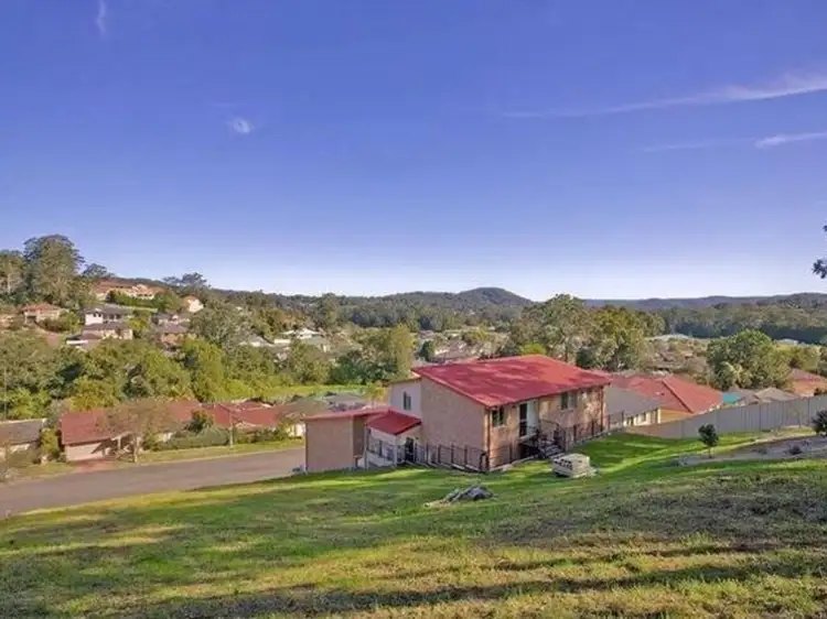 70 Woodview Avenue, Lisarow NSW 2250