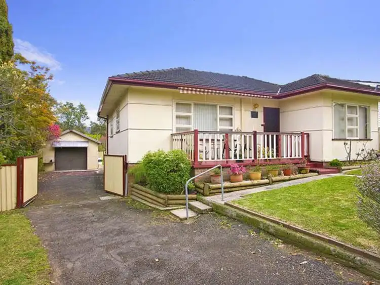 1 Narara Cresent, Narara NSW 2250
