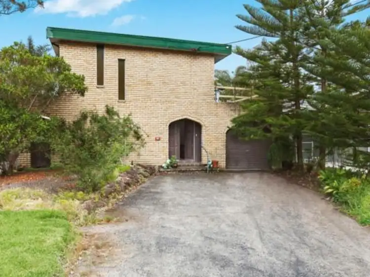 29 Kuburra Road, Erina NSW 2250