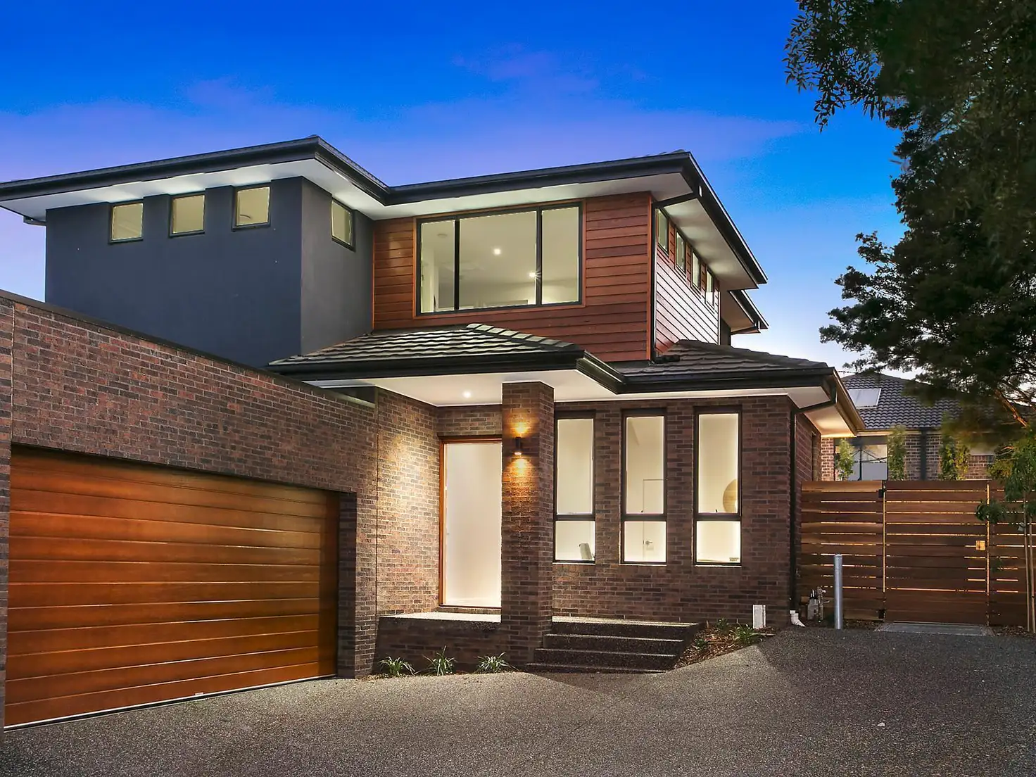 Main view of Homely townhouse listing, 2/24 Illuka Crescent, Mount Waverley VIC 3149
