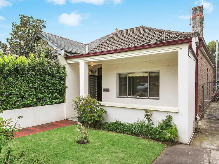 13 Hawthorne Parade, Haberfield NSW 2045