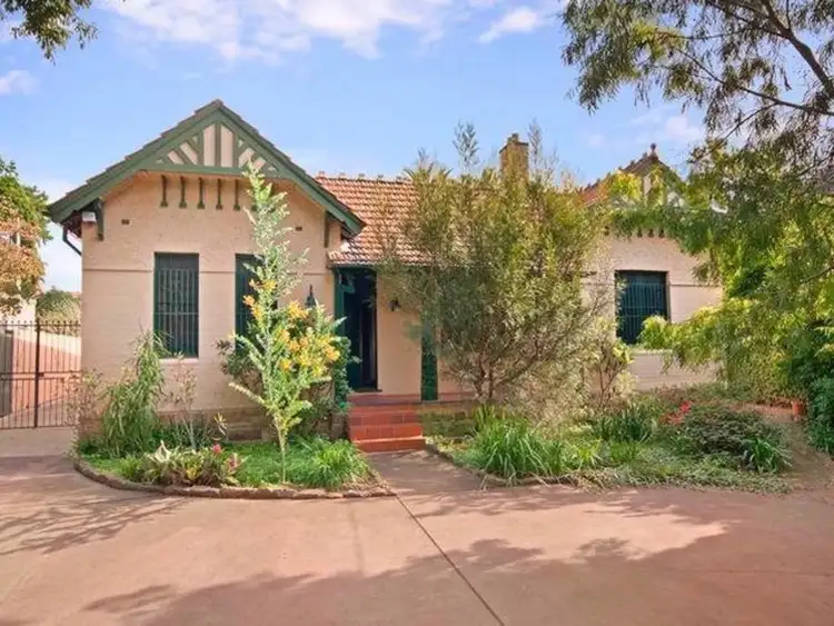 168 Hawthorne Parade, Haberfield NSW 2045