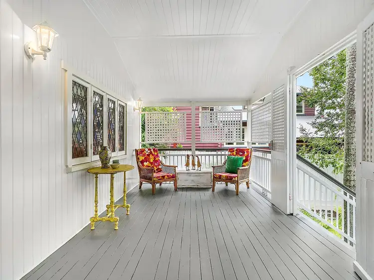 34 Ward Street, Indooroopilly QLD 4068