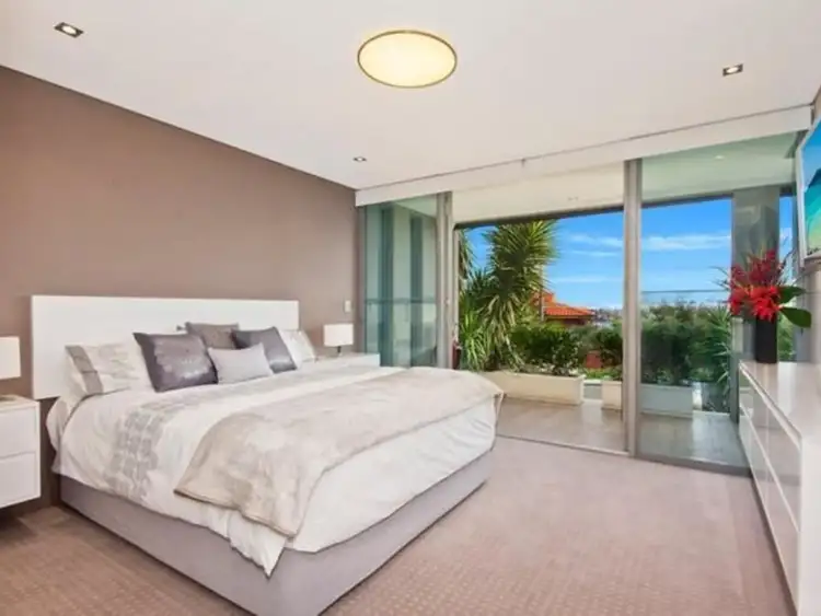 Fifth view of Homely villa listing, 2B Bangalla Road, Rose Bay NSW 2029