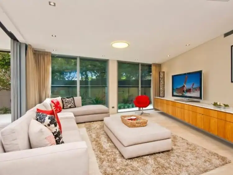 Sixth view of Homely villa listing, 2B Bangalla Road, Rose Bay NSW 2029