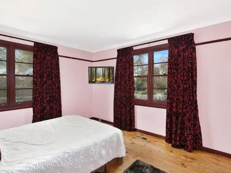 Fifth view of Homely house listing, 4 Arinya Street, Narrabundah ACT 2604