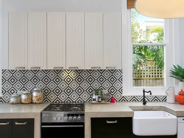 Sixth view of Homely house listing, 2 Tasman Street, Bondi NSW 2026