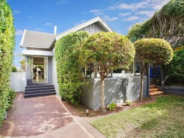 77 Fletcher Street, Tamarama NSW 2026
