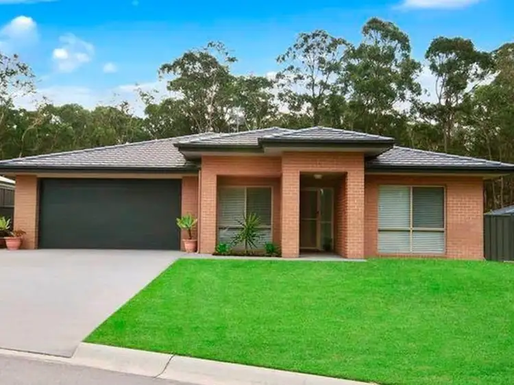 6 Tallowwood Crescent, Fletcher NSW 2287