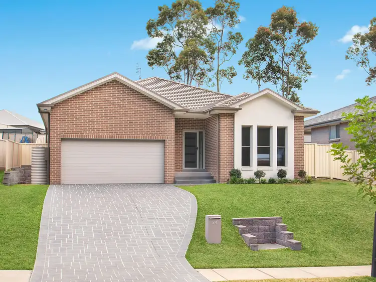 24 Crestview Street, Fletcher NSW 2287