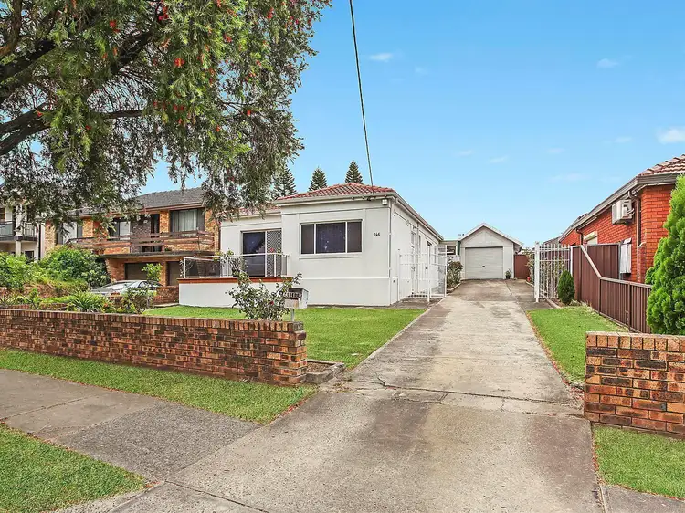 246 Hamilton Road, Fairfield Heights NSW 2165