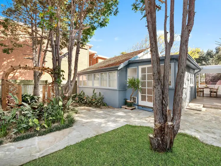 7 South Creek Road, Dee Why NSW 2099