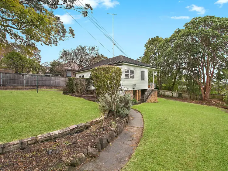 132 Parr Parade, Narraweena NSW 2099