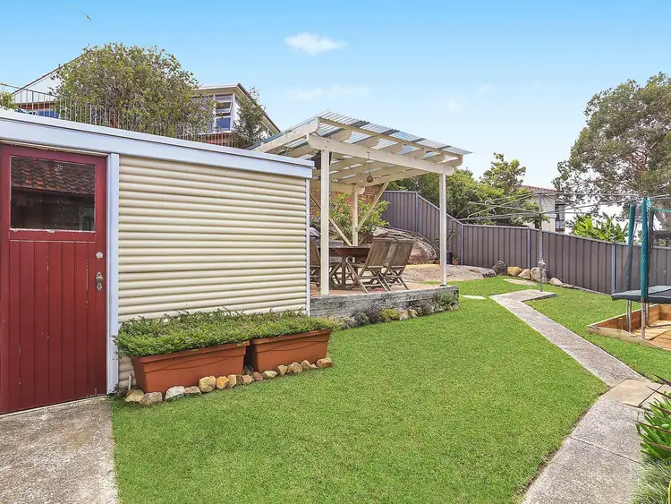 Fourth view of Homely house listing, 8 Warri Close, Narraweena NSW 2099