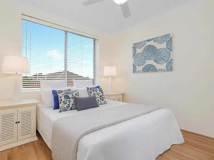 Third view of Homely apartment listing, 4/16 Wyadra Avenue, Freshwater NSW 2096