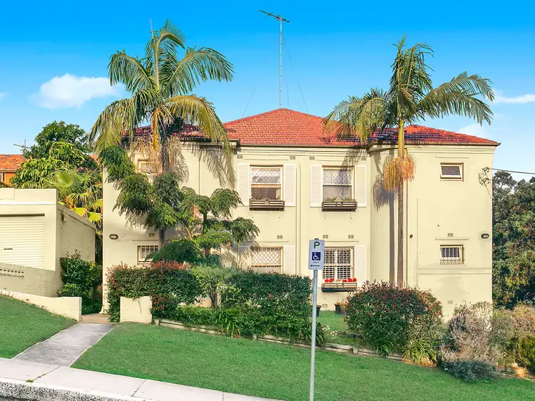 Third view of Homely apartment listing, 3/37 Melody Street, Coogee NSW 2034