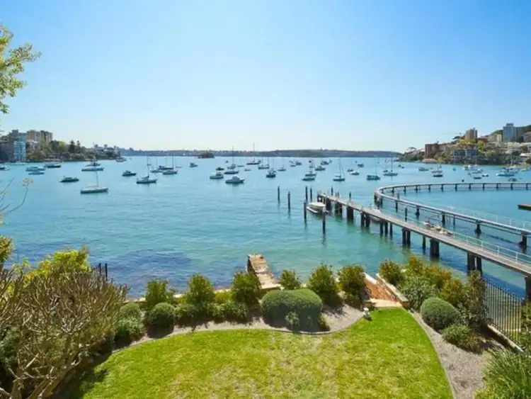 2/9 Gladswood Gardens, Double Bay NSW 2028