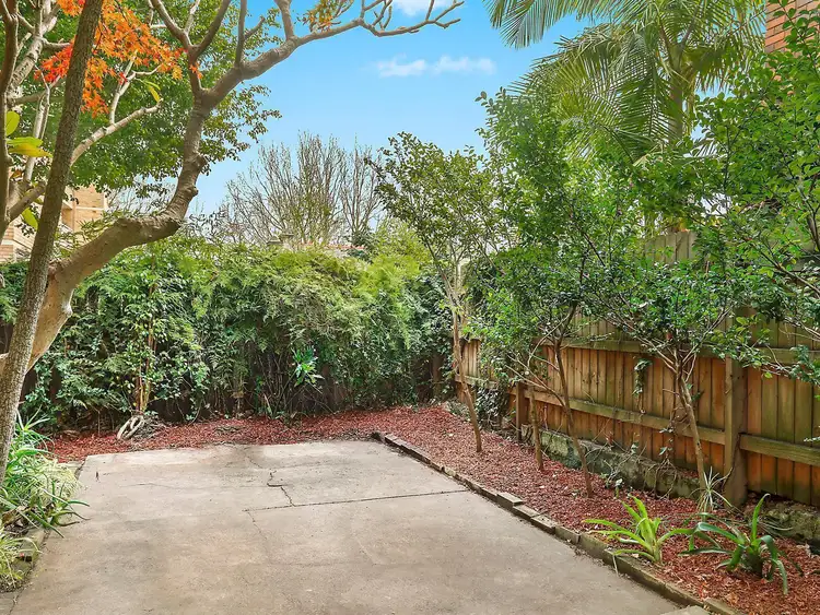 Third view of Homely apartment listing, 3/2 Wellington Street, Woollahra NSW 2025