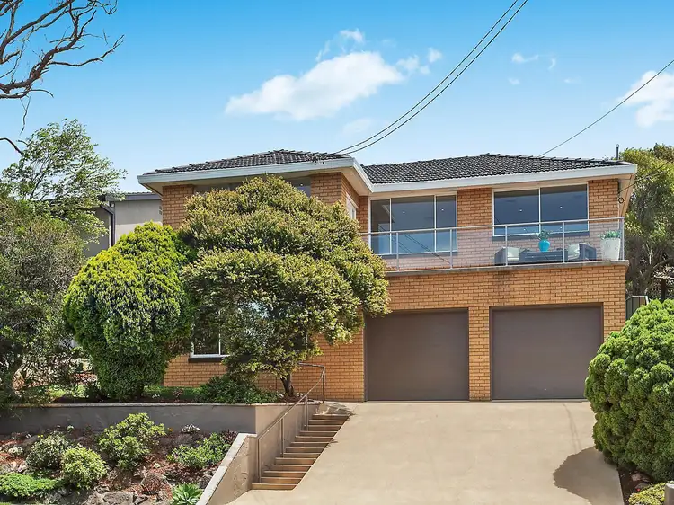 15 Solveig Crescent, Kareela NSW 2232