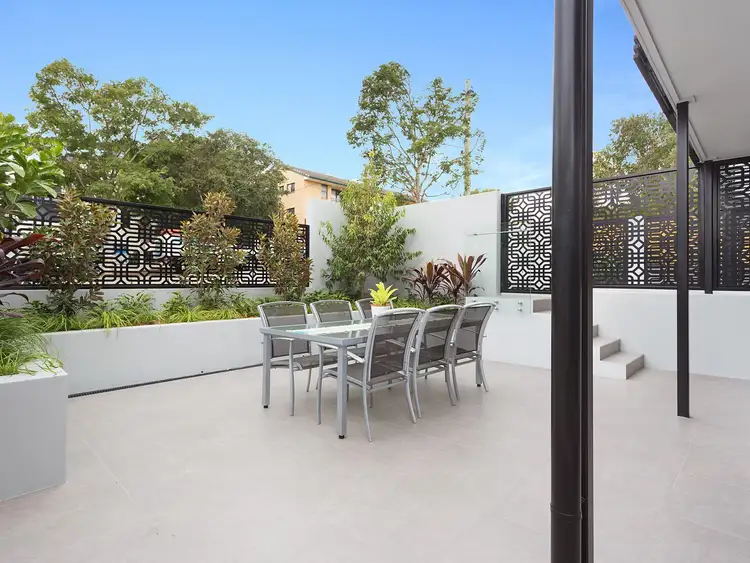 Second view of Homely townhouse listing, 4/15 Simon Street, Yeronga QLD 4104
