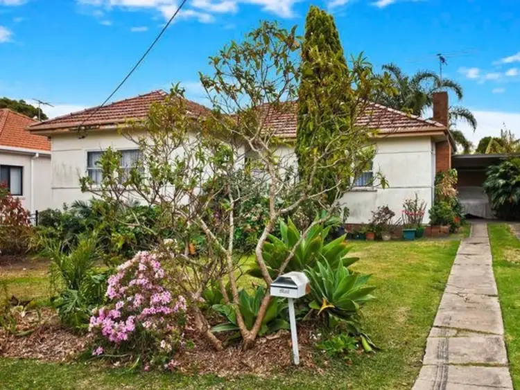 1 Castelnau Street, Caringbah South NSW 2229