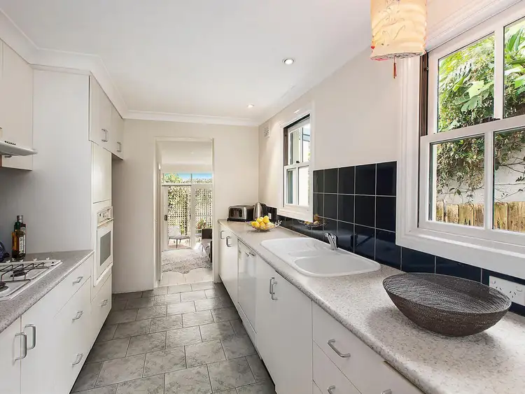 Fifth view of Homely house listing, 19 Selwyn Street, Paddington NSW 2021