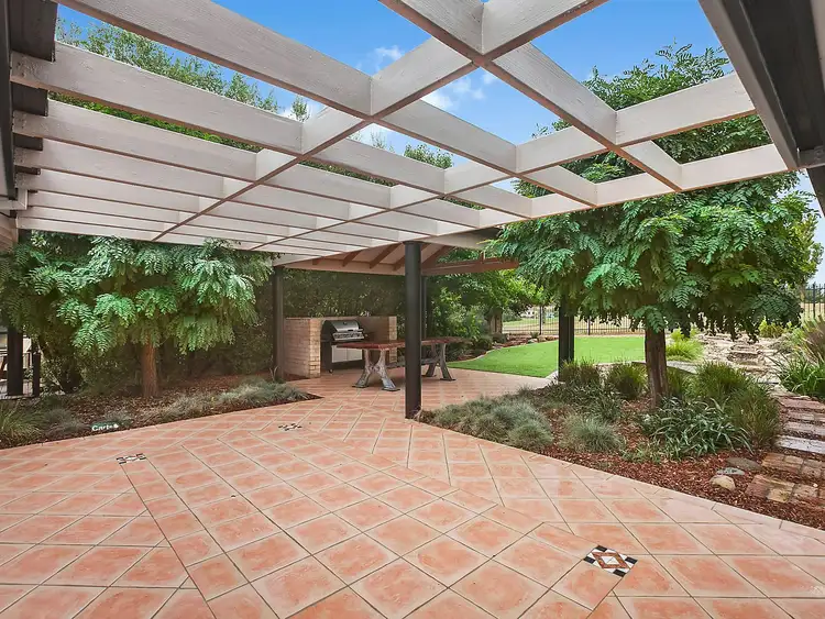 8 Wendy Ey Place, Nicholls ACT 2913