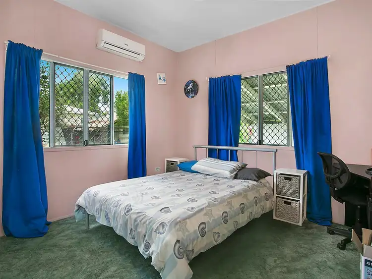 Fifth view of Homely house listing, 2 Wackford Street, Park Avenue QLD 4701