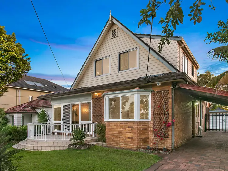 10 Scarborough Street, Monterey NSW 2217