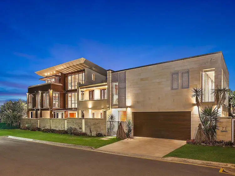 71 Hedges Avenue, Mermaid Beach QLD 4218