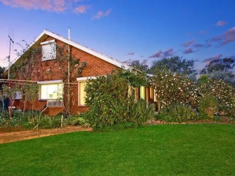 4 Larakia Street, Waramanga ACT 2611