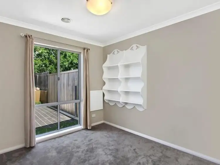 Fifth view of Homely townhouse listing, 9/11 Doeberl Place, Karabar NSW 2620
