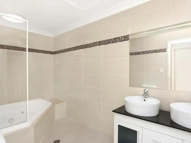 Sixth view of Homely townhouse listing, 9/11 Doeberl Place, Karabar NSW 2620