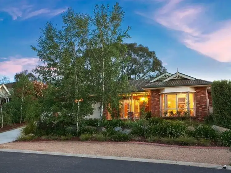 7 Pepper Place, Jerrabomberra NSW 2619