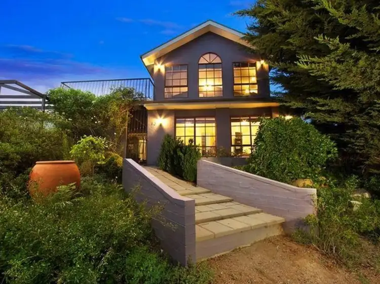 13 Wangara Crescent, Queanbeyan NSW 2620