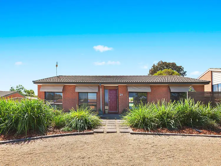 Second view of Homely house listing, 24 May Maxwell Crescent, Gilmore ACT 2905