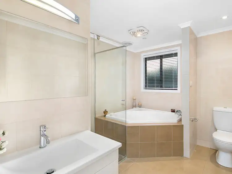 Sixth view of Homely house listing, 4 Beatty Crescent, Crestwood NSW 2620