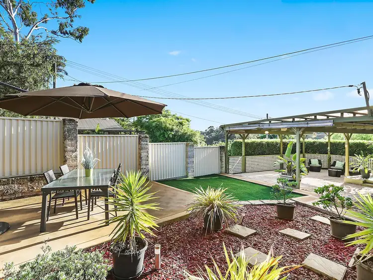 4 Sue Place, Mount Colah NSW 2079