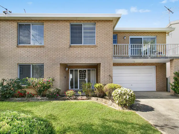 Main view of Homely house listing, 19 Fowler Crescent, South Coogee NSW 2034