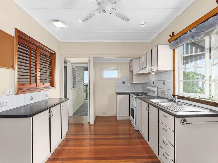 62 Garrett Street, Murarrie QLD 4172