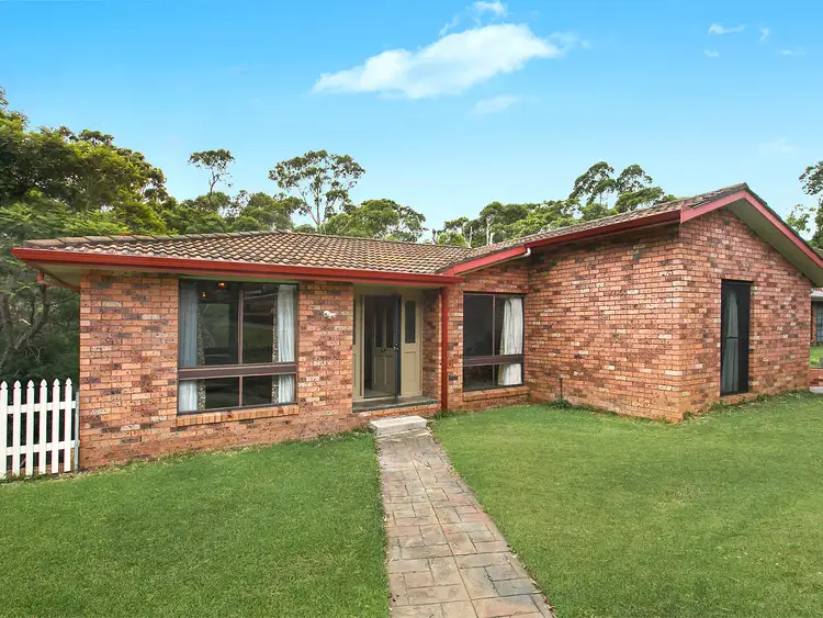 8 Roebourne Street, Yarrawarrah NSW 2233