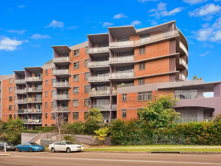 10/24 College Crescent, Hornsby NSW 2077