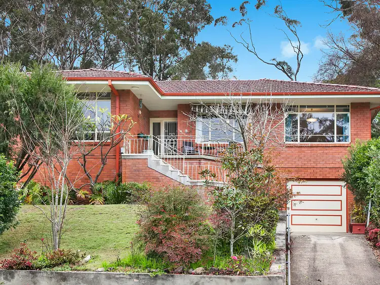 26 Carcoola Crescent, Normanhurst NSW 2076