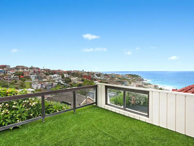 2 Thompson Street, Tamarama NSW 2026