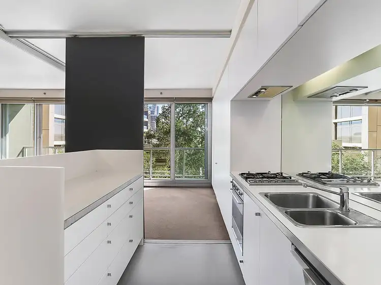 Third view of Homely apartment listing, 402/1 Francis Street, Darlinghurst NSW 2010